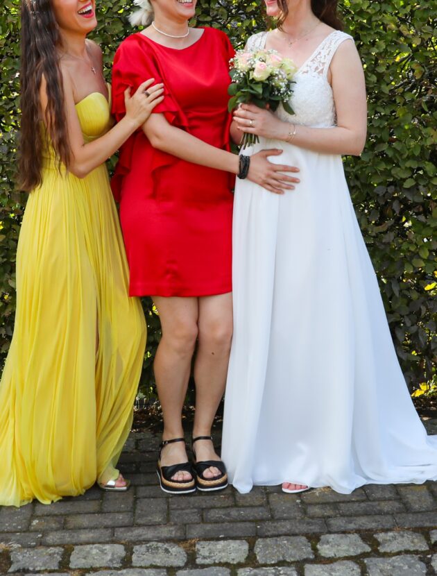Ladybird Zwangerschap trouwjurk met V-neck wedding en sleep