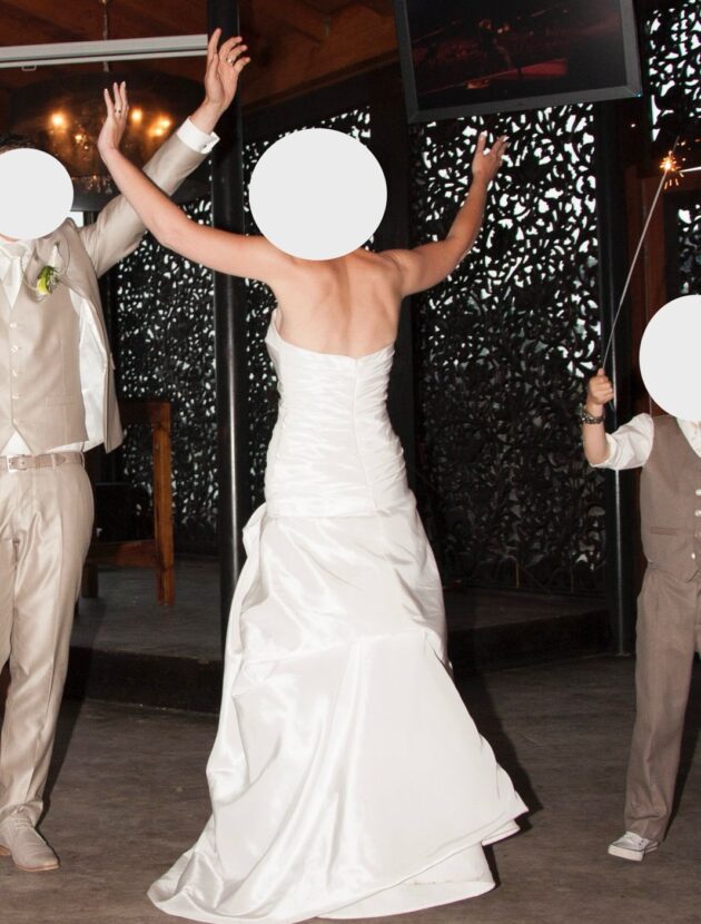 Linea Raffaelli trouwjurk perfect voor een strandbruiloft